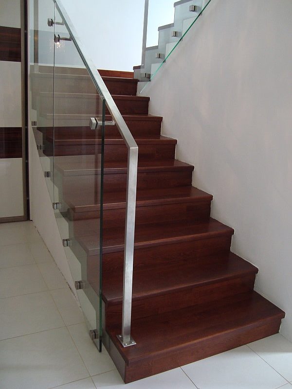 Wspornik poręczy do ściany