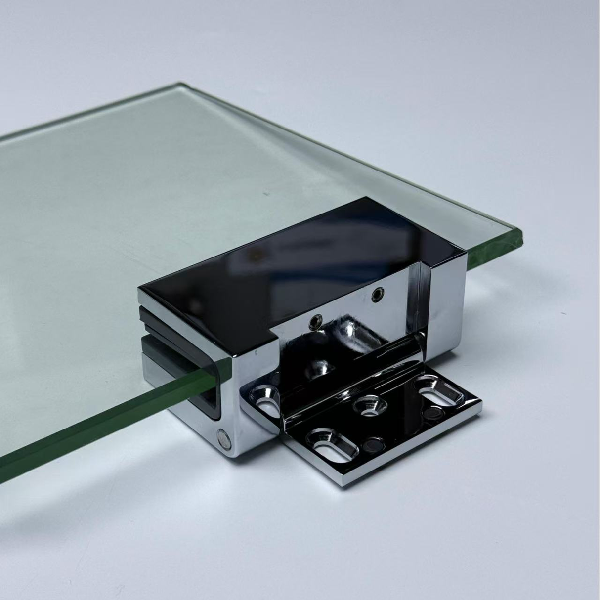 Zawias do drzwi szklanych