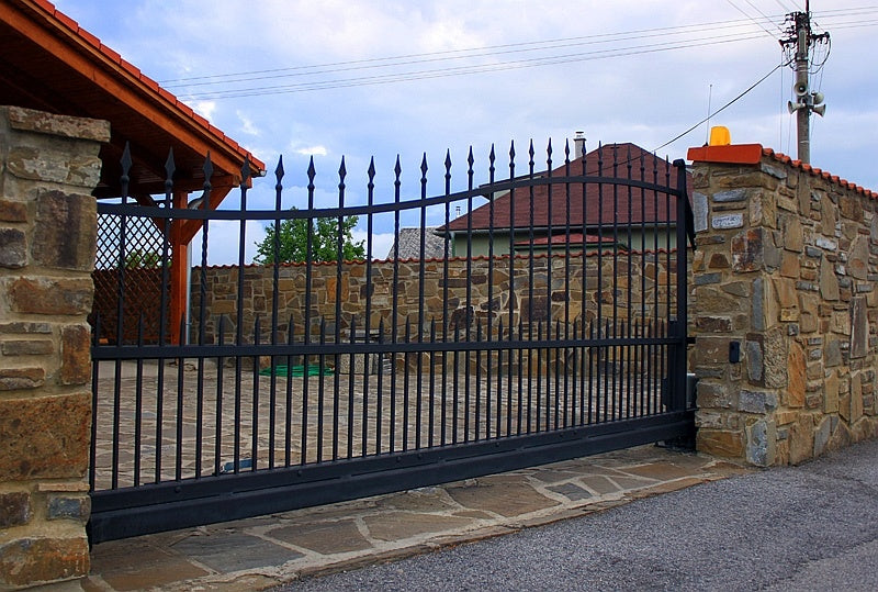 Profil do bramy przesuwnej Fe, 80x80x5mm, L6m